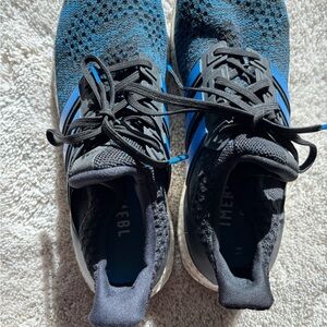 adidas Men's Blue and Black Athletic Shoes